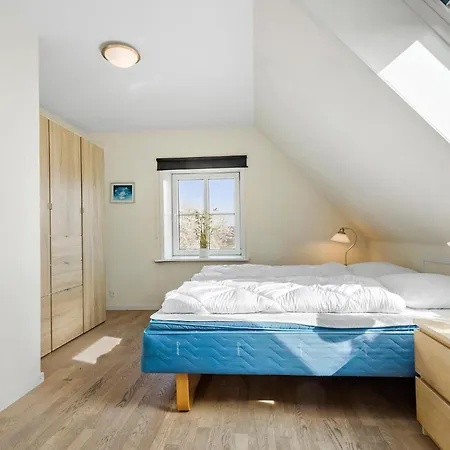 Pet Friendly In With Kitchen Rønde