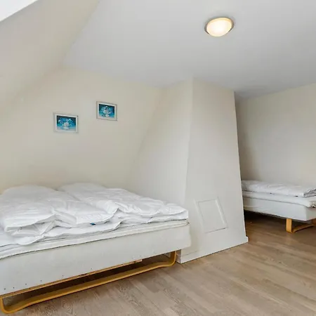Holiday home Pet Friendly In With Kitchen
