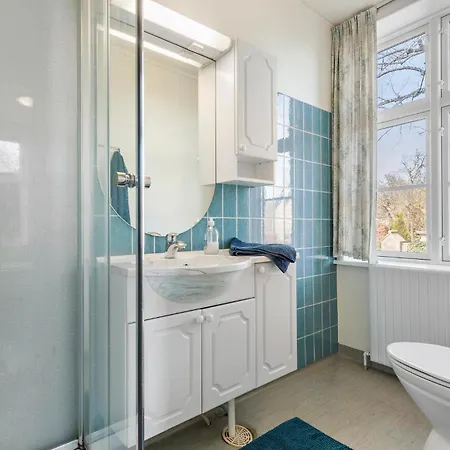 Holiday home Pet Friendly In With Kitchen *